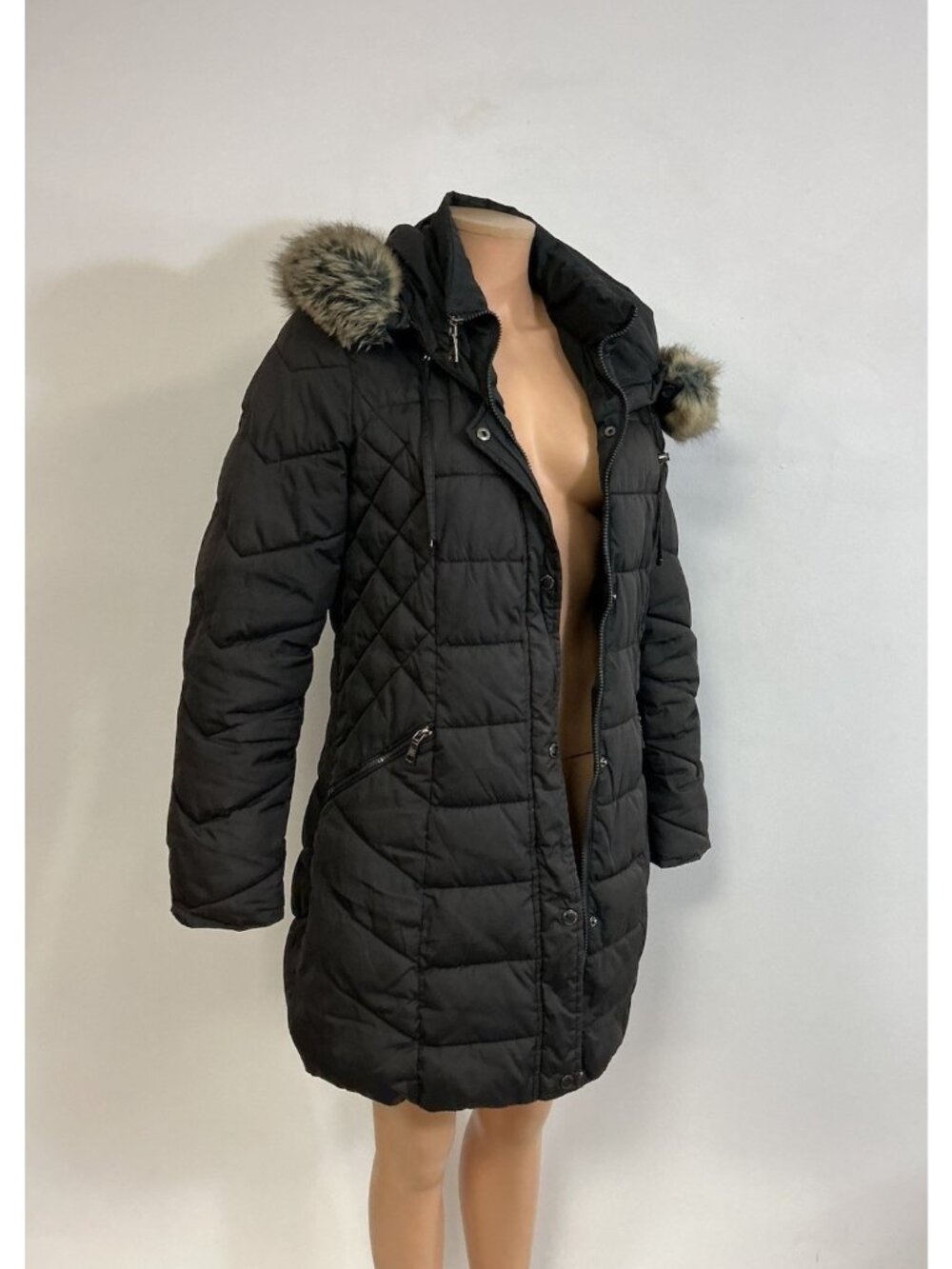 Laundry by Shelli Segal Puffer Coat Faux Fur Hood Long Winter Jacket Medium